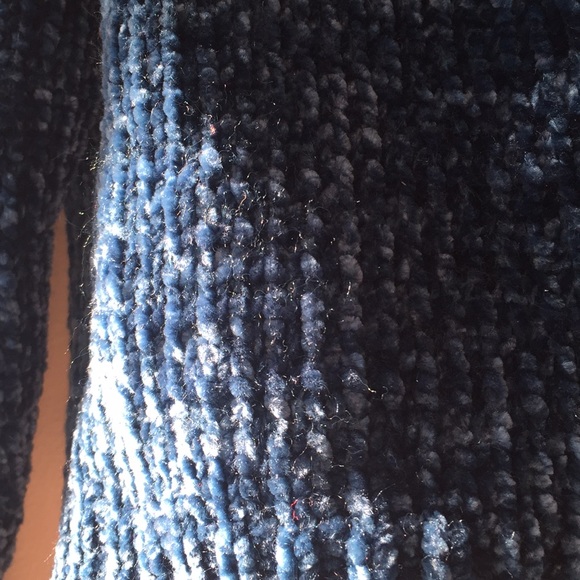 Soft Blue Sweater - Picture 3 of 5